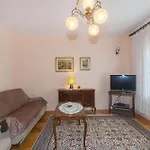Katica Apartment *